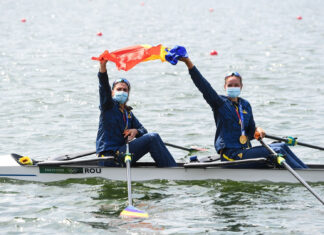 Șapte canotori medaliați la Tokyo, antrenorii lor și Elisabeta Lipă au primit titlul de Cetățean de Onoare al județului Suceava