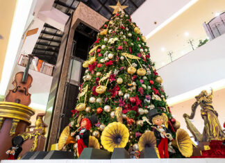 Moș Crăciun vine plutind pe note muzicale la Iulius Mall Suceava, cu o tolbă plină de premii și mai mult timp de cumpărături