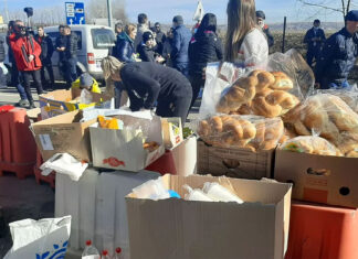 Mărturia unui voluntar în Vama Siret, unde vin mii de refugiați ucraineni: „Is this from the Romanian people?”, m-a întrebat o femeie cu un bebeluș, apoi a izbucnit în plâns