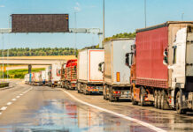 Canicula oprește traficul greu în 16 județe. Care sunt zonele vizate de restricții